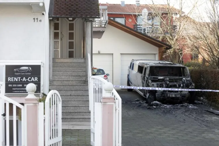 Požar uništio Hummer na Bukovcu