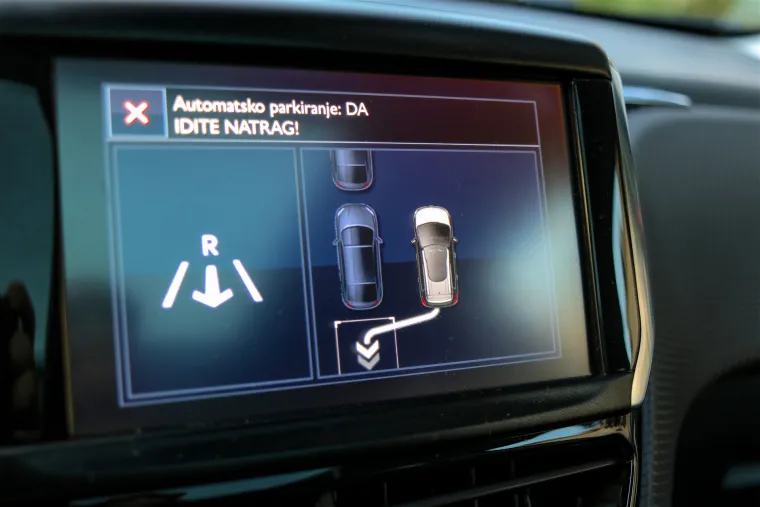 TEST: Peugeot 2008 Allure 1.2 PureTech 110 EAT6