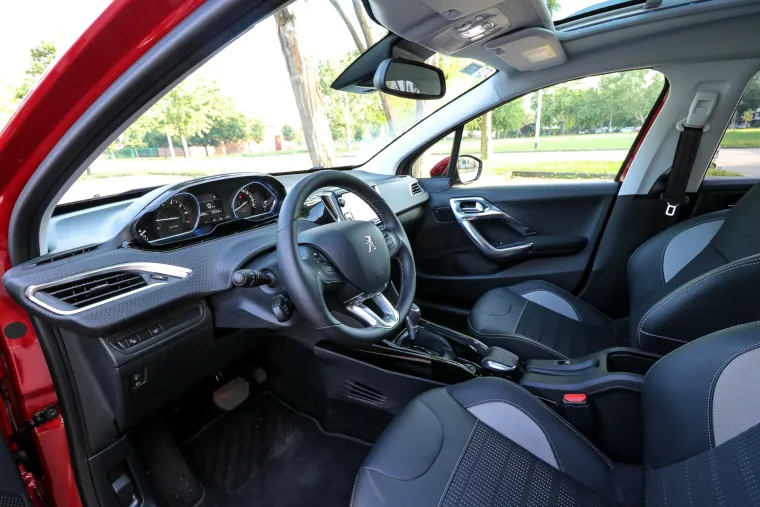 TEST: Peugeot 2008 Allure 1.2 PureTech 110 EAT6