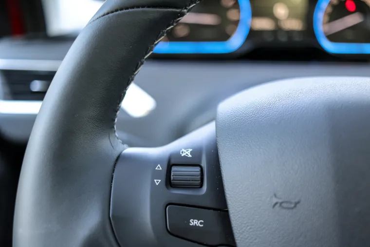 TEST: Peugeot 2008 Allure 1.2 PureTech 110 EAT6