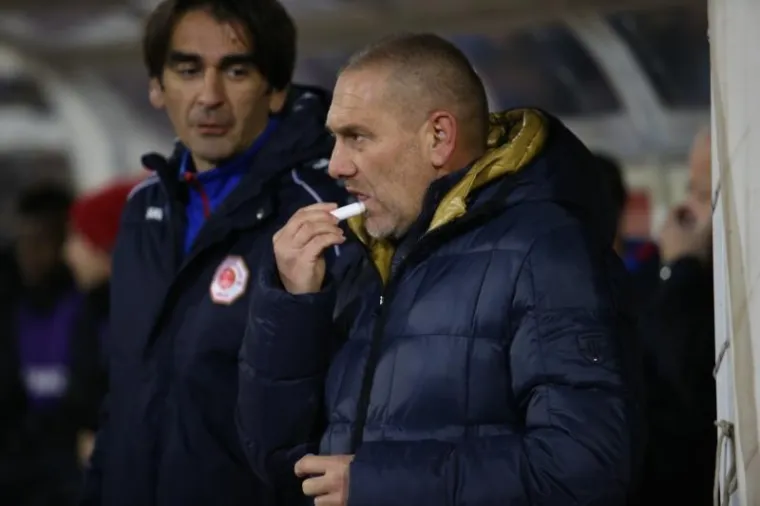 LUDNICA NA PARKU MLADEŽI: Split i Hajduk u borbi za polufinale Kupa