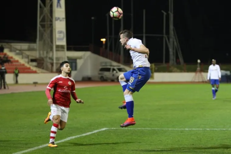 LUDNICA NA PARKU MLADEŽI: Split i Hajduk u borbi za polufinale Kupa