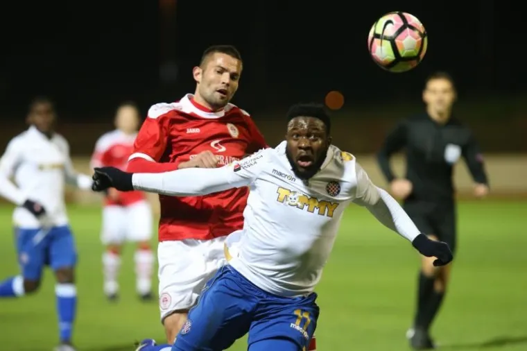 LUDNICA NA PARKU MLADEŽI: Split i Hajduk u borbi za polufinale Kupa