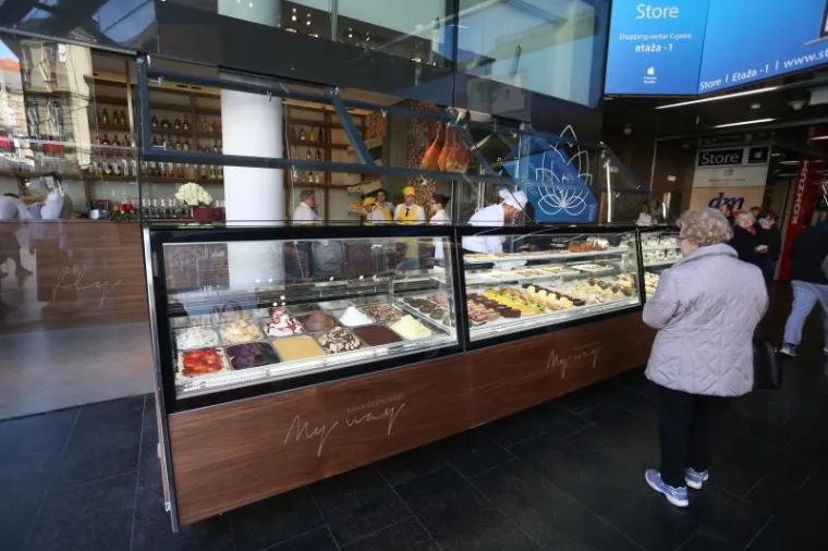 HORVATINČIĆEV 'MY WAY': Pogledajte kako izgleda restoran na Cvjetnom zbog čije je terase izbio skandal