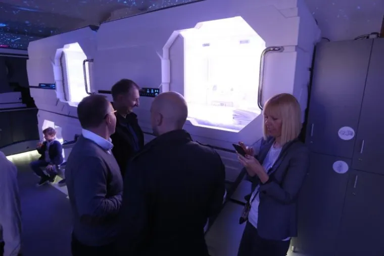 SUBSPACE: Svemirski hostel