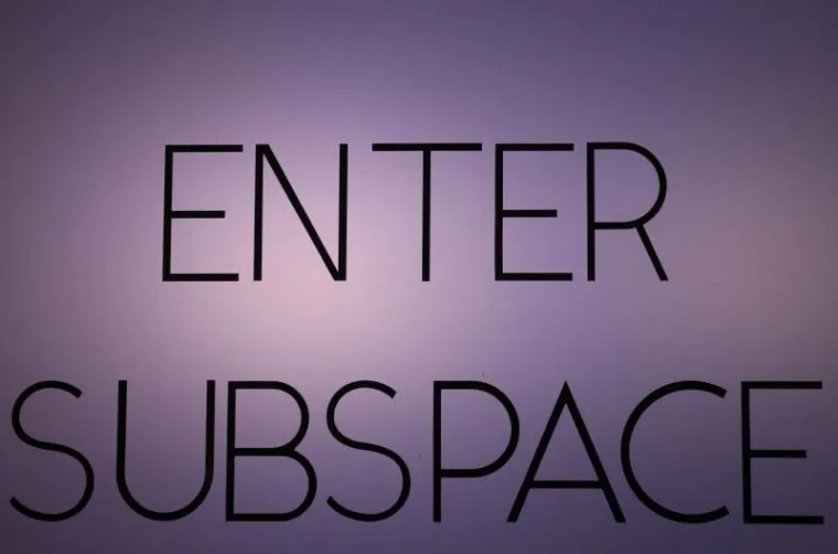 SUBSPACE: Svemirski hostel