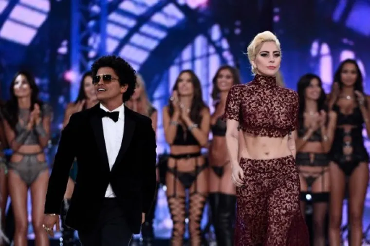 Lady Gaga i Bruno Mars