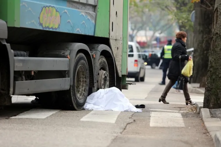 Neslužbeno se doznaje da je riječ o starijem mu&scaron;karcu.