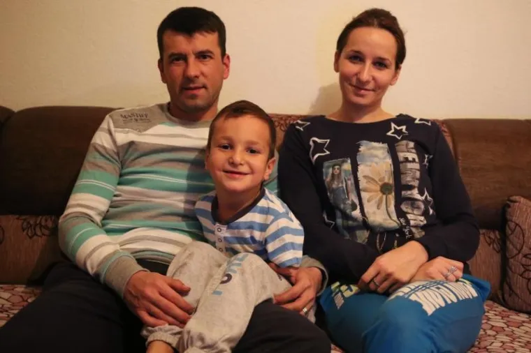 PREKRASNA PRIČA IZ SUSJEDSTVA: Dječak bez ruku koji ru&scaron;i sve predrasude