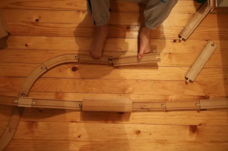 PREKRASNA PRIČA IZ SUSJEDSTVA: Dječak bez ruku koji ru&scaron;i sve predrasude