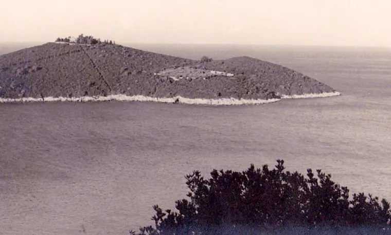 Pogled na Lokrum 1920.-ih