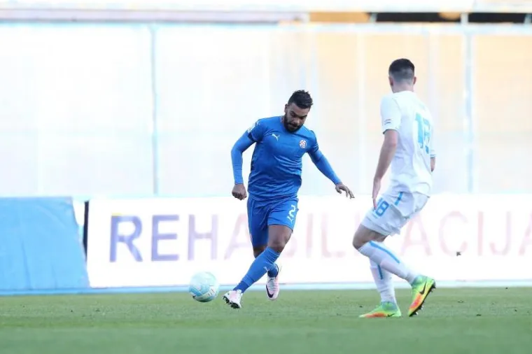 DERBI NA MAKSIMIRU: Osjetite da&scaron;ak atmosfere s utakmice Dinama i Rijeke