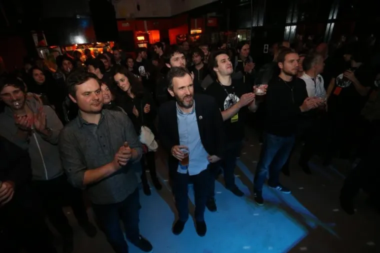 MINISTAR VLAHO OREPIĆ U KSETU: Ponovljeni koncert grupe Svemir