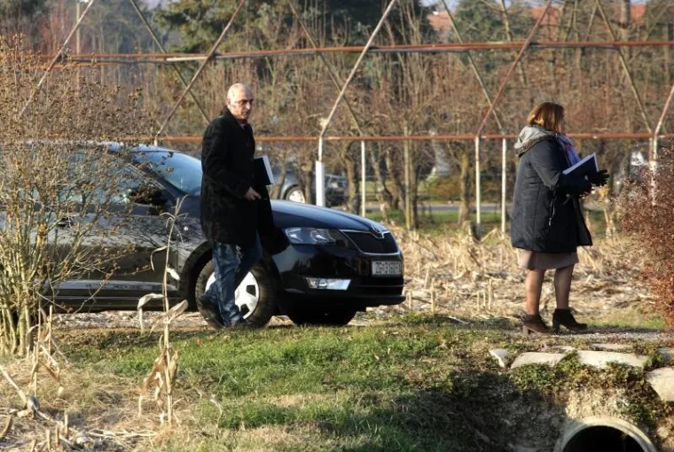 Kako se doznaje, 30-godi&scaron;nji mu&scaron;karac je najvjerojatnije vatrenim oružjem usmrtio svoju majku.