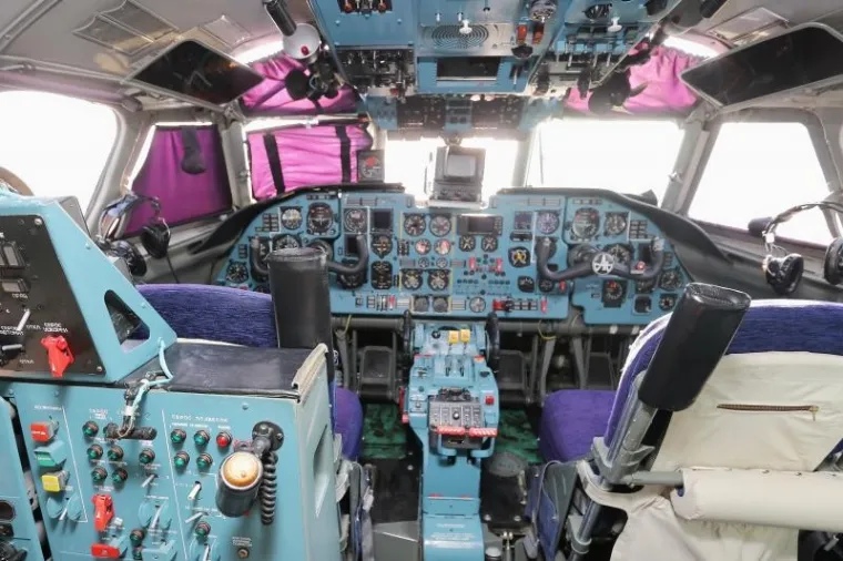 OBILJEŽENA 25. OBLJETNICA HRVATSKOG RATNOG ZRAKOPLOVSTVA: Građani razgledavali letjelice na Plesu