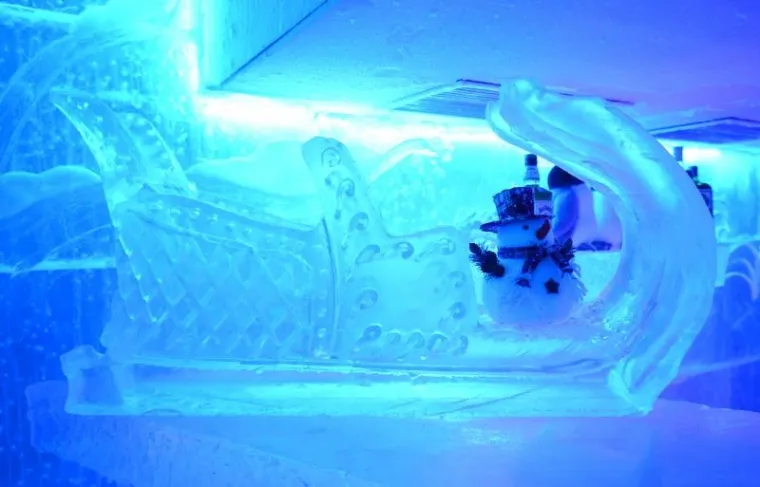 ICE BAR ZAGREB: Uživajte u piću i dječjim predstavama uz 16 tona leda