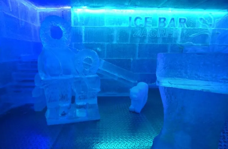ICE BAR ZAGREB: Uživajte u piću i dječjim predstavama uz 16 tona leda