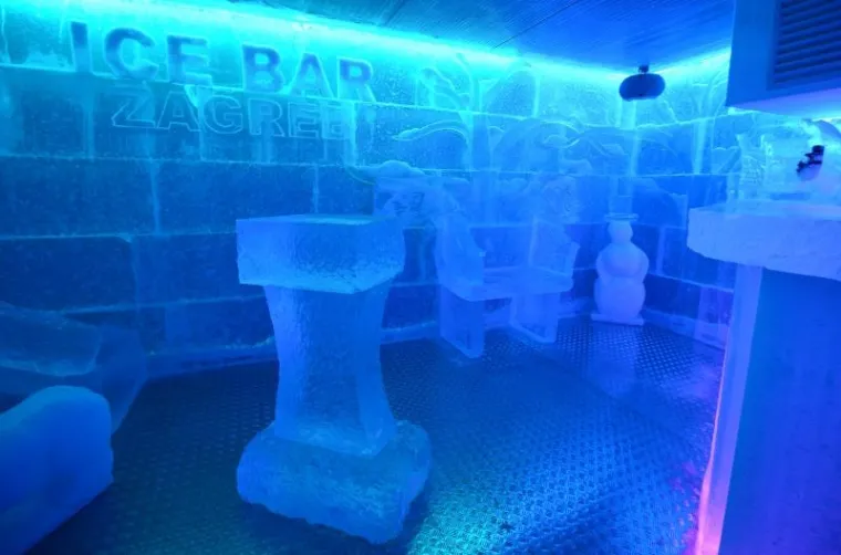 ICE BAR ZAGREB: Uživajte u piću i dječjim predstavama uz 16 tona leda