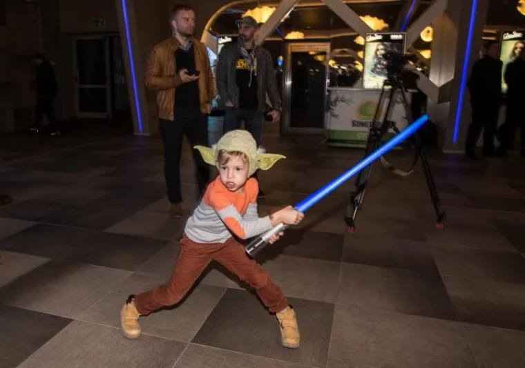 ZNAJU BARATATI SVJETLOSNIM MAČEVIMA: Mirela Holy i Iva &Scaron;ulentić su veliki fanovi 'Star Warsa'