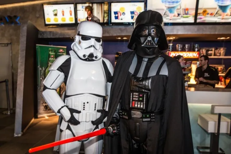 ZNAJU BARATATI SVJETLOSNIM MAČEVIMA: Mirela Holy i Iva &Scaron;ulentić su veliki fanovi 'Star Warsa'