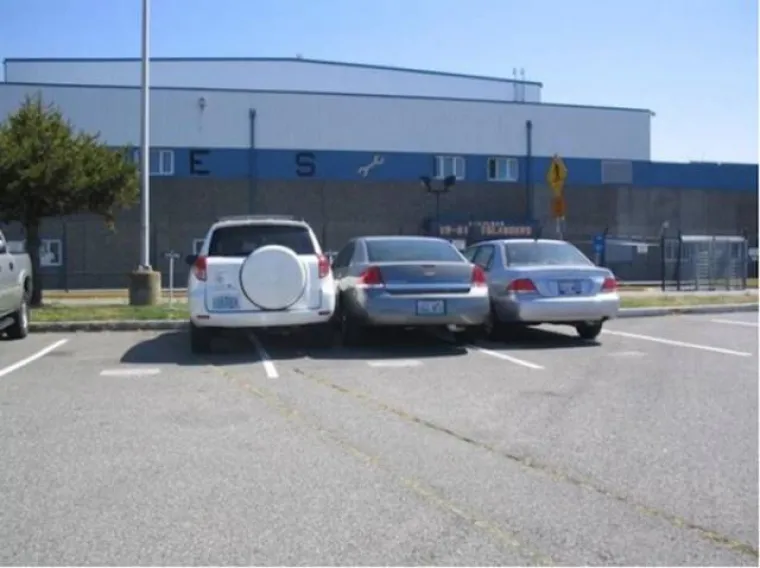 BOLI NJIH BRIGA ZA DRUGE: Parkirali se kao najveće seljačine pa dobili &scaron;to su zaslužili