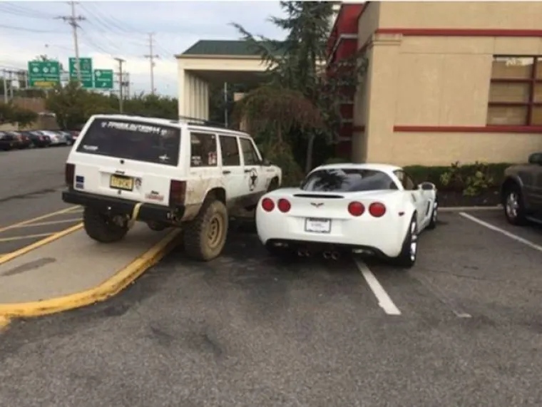 BOLI NJIH BRIGA ZA DRUGE: Parkirali se kao najveće seljačine pa dobili &scaron;to su zaslužili