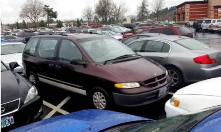 BOLI NJIH BRIGA ZA DRUGE: Parkirali se kao najveće seljačine pa dobili &scaron;to su zaslužili