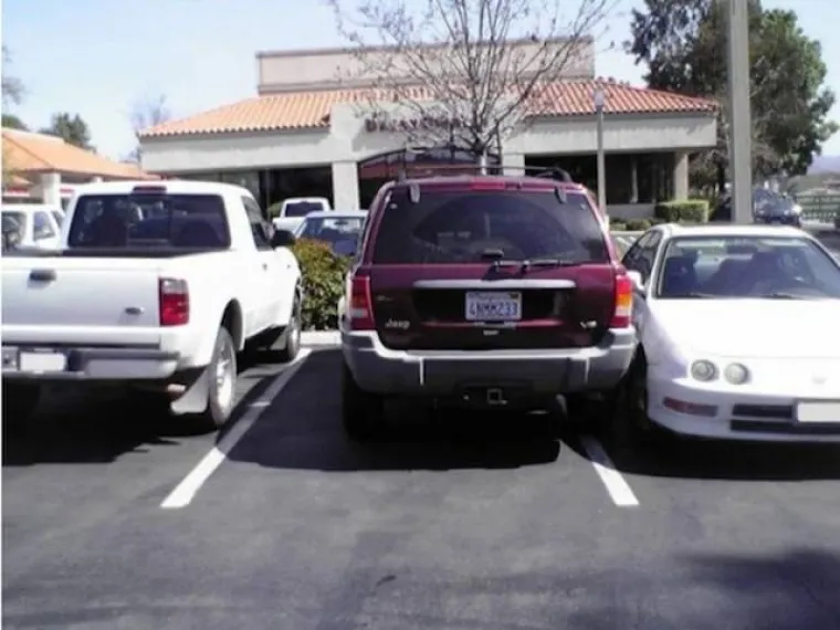 BOLI NJIH BRIGA ZA DRUGE: Parkirali se kao najveće seljačine pa dobili &scaron;to su zaslužili