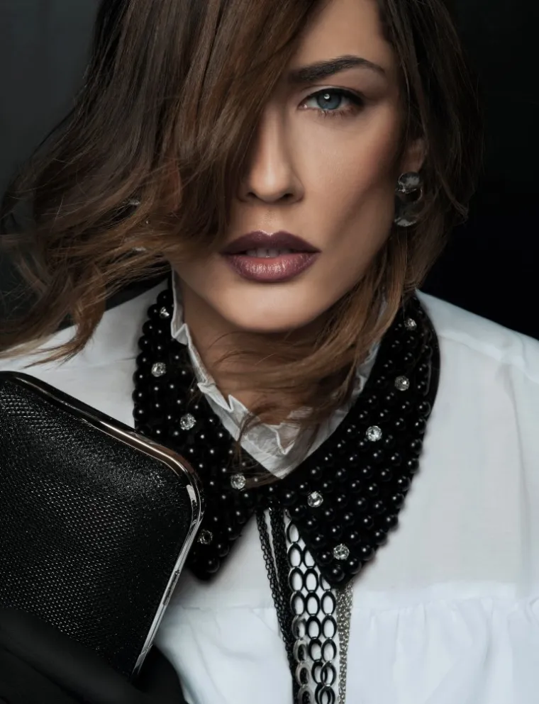 Pristupačne cijene nakita i različitih modnih dodataka, kao i preslatka dječja kolekcija, čine Accessoires trgovine nezaobilaznim odredi&scaron;tima za sve fashionistice i pripadnice ljep&scaron;eg spola, zaljubljene u modu i samoizražavanje kroz stil.