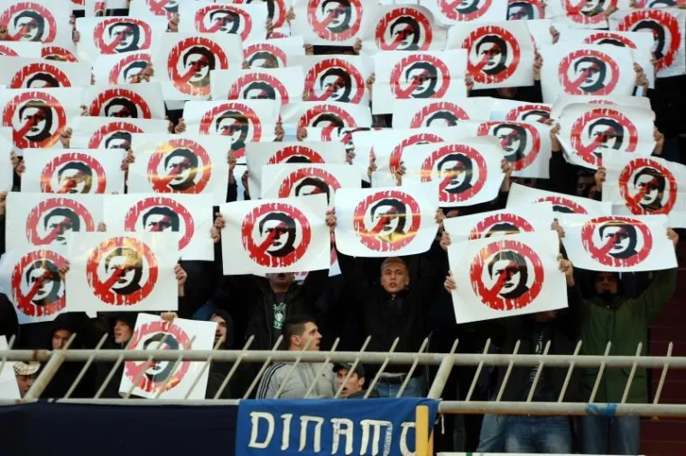 UŽARENA ATMOSFERA NA POLJUDU: Pogledajte atmosferu na hrvatskom derbiju