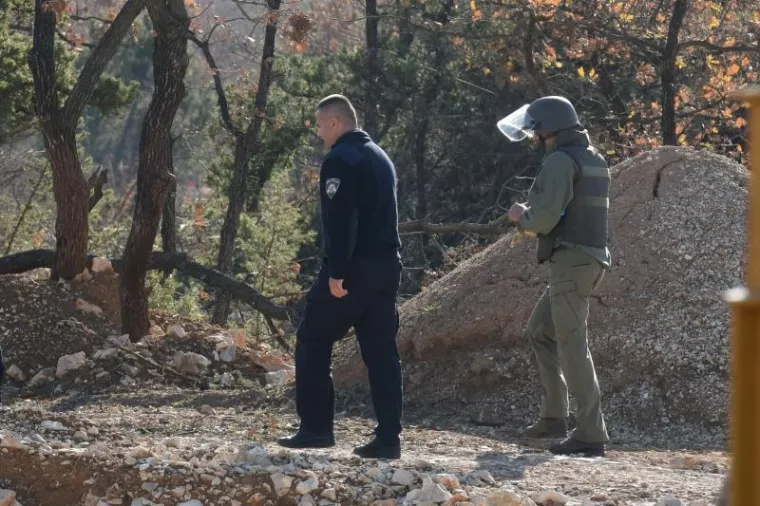 TRAGEDIJA KOD ZEMUNIKA: U razminiravanju poginuo pirotehničar