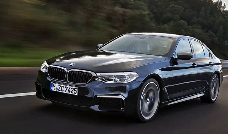 BMW PRO&Scaron;IRIO PONUDU: Stižu najbrža &lsquo;petica&rsquo; i ekonomični plug-in hibrid