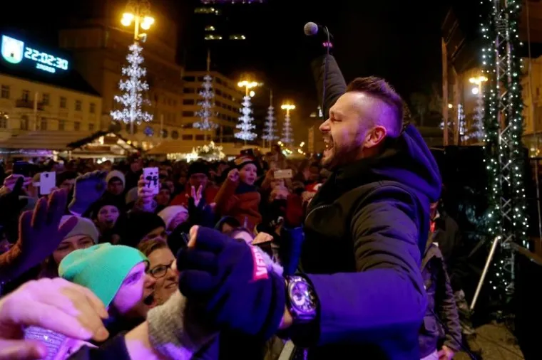 HALID, OPĆA OPASNOST, VATRA I BROJNI DRUGI: Koncert 'Želim život' odu&scaron;evio građane