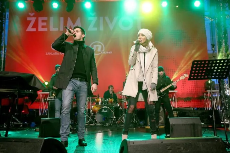 HALID, OPĆA OPASNOST, VATRA I BROJNI DRUGI: Koncert 'Želim život' odu&scaron;evio građane