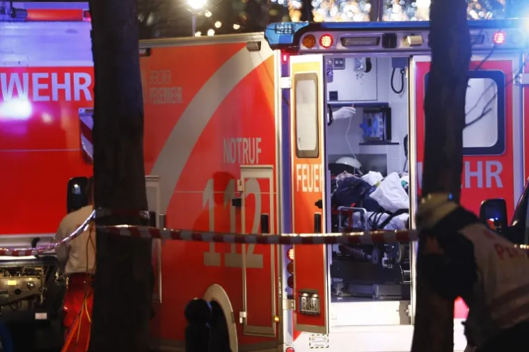 FOTOGALERIJA UŽASA U BERLINU: Potresni detalji zabilježeni objektivom kamere