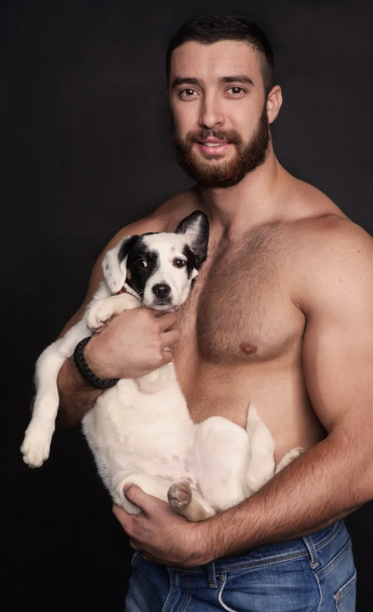 Tomislav Vukoja,iz Crikvenice, živi u Zagrebu osobni trener, juniorski prvak u power liftingu