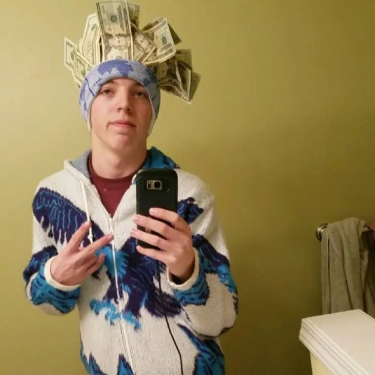 Dečki iz galerije svojski su se potrudili ispasti pravi macani i zavodnici, a u nastavku provjerite je li im to pošlo za rukom. Njihovi neugodni uleti, slike na društvenim mrežama i opsjednutost crtićima najveći su mamac za ženska srca, zar ne?