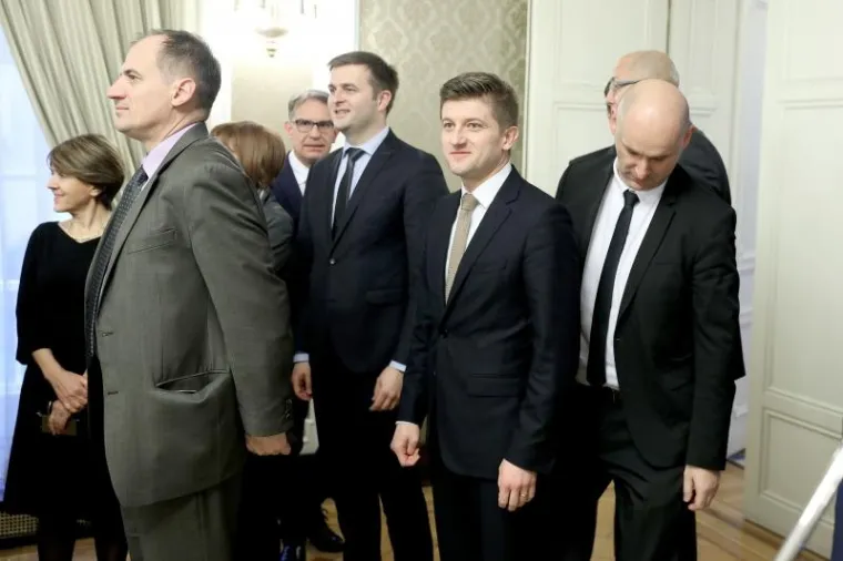 PLENKOVIĆEV BOŽIĆNI DOMJENAK: U Banskim dvorima održan prijam za predstavnike medija