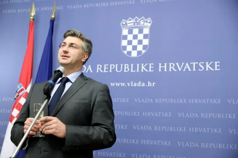 PLENKOVIĆEV BOŽIĆNI DOMJENAK: U Banskim dvorima održan prijam za predstavnike medija