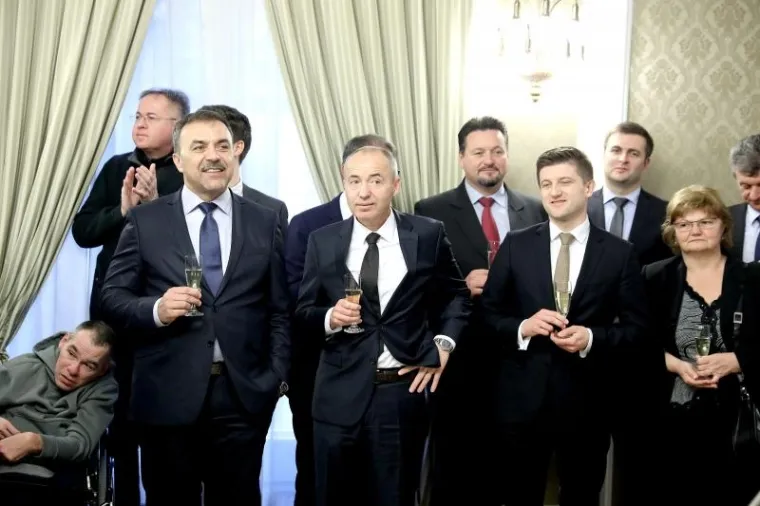 Vlaho Orepić, Damir Krstičević, Zdravko Marić.