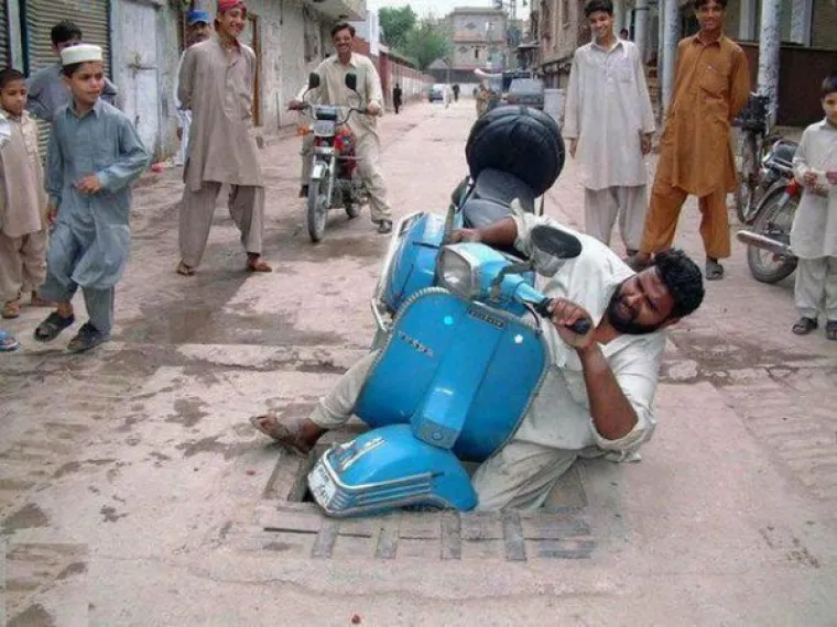 ZA NJIH SU BLAGDANI NOĆNA MORA: Dan im upropastile sitne nezgode i bolni proma&scaron;aji