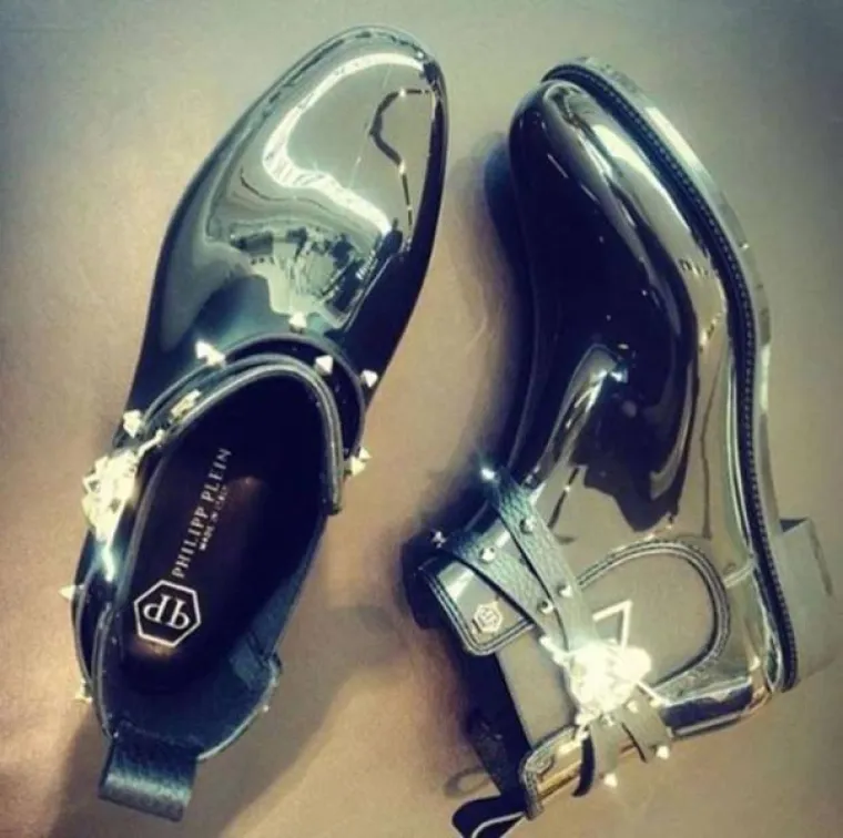 DOK ZEMLJA GORI, KLINCI BOGATA&Scaron;A SE HVALE: Boli njih ona stvar, žive u nekom svojem svijetu