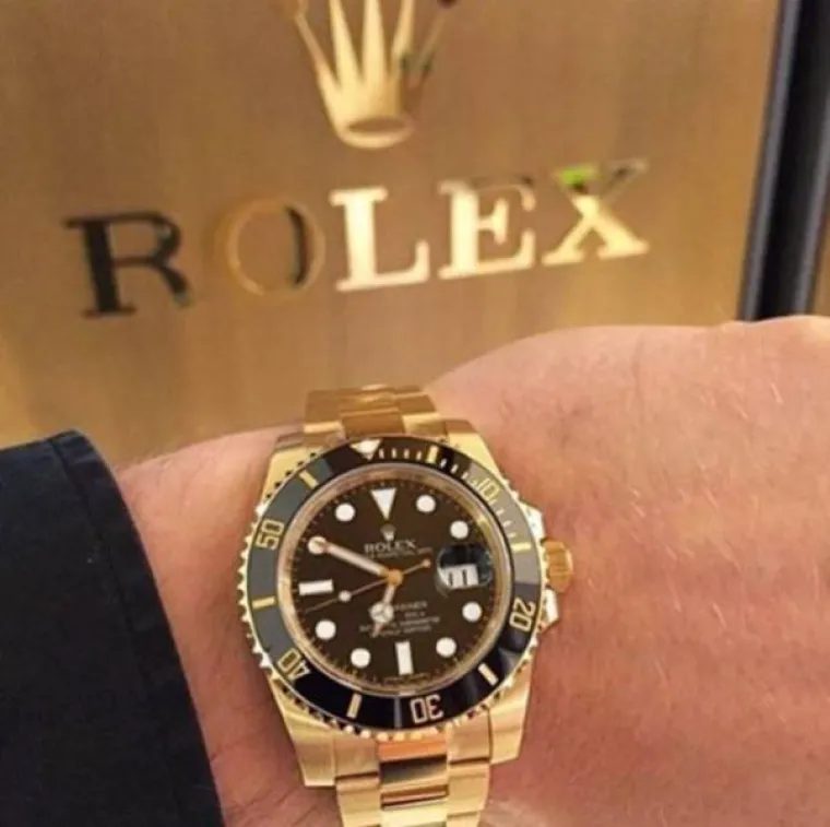 DOK ZEMLJA GORI, KLINCI BOGATA&Scaron;A SE HVALE: Boli njih ona stvar, žive u nekom svojem svijetu