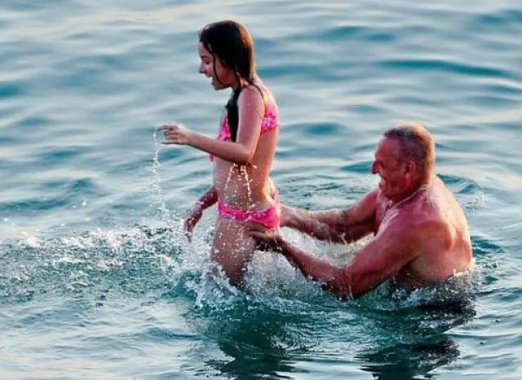 'ZA&Scaron;TO JA NEMAM CURU?' Ovi čudaci misle da su legende, a svi im se smiju