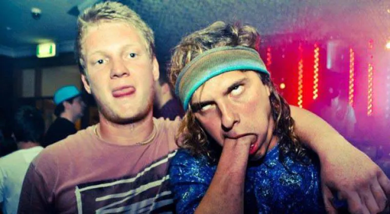 'ZA&Scaron;TO JA NEMAM CURU?' Ovi čudaci misle da su legende, a svi im se smiju