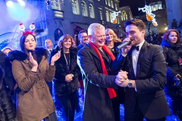 Dubrovački gradonačelnik Andro Vlahu&scaron;ić i popularni Jole
