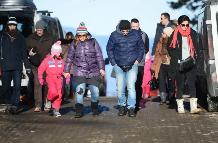 ZIMSKE RADOSTI: Pogledajte kako su građani uživali prvog dana 2017. na Sljemenu