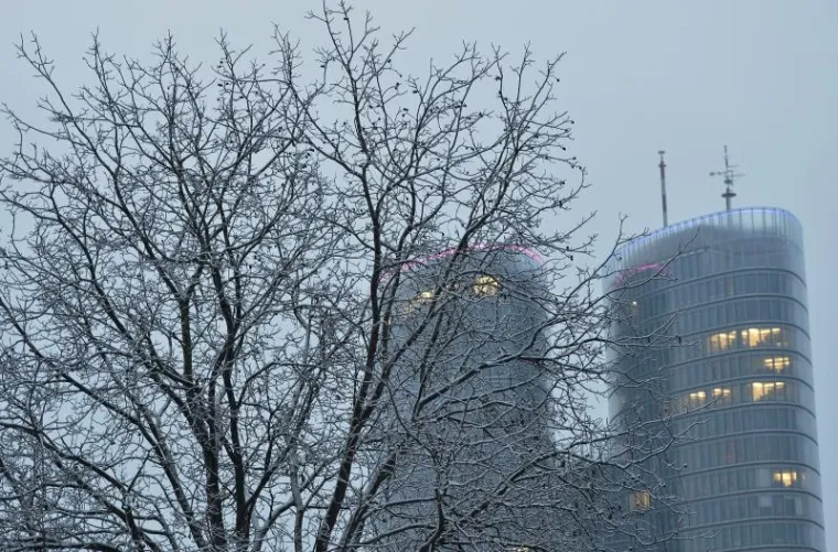 Prvi ovogodi&scaron;nji snijeg prekrio zagrebačke ulice