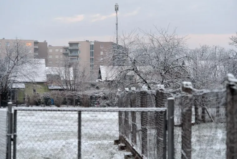 Prvi ovogodi&scaron;nji snijeg prekrio zagrebačke ulice