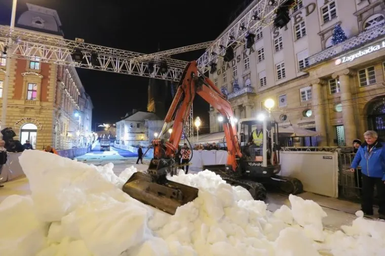 Pogledajte kako izgleda skija&scaron;ka staza od katedrale do Trga bana Jelačića